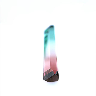 Bi-color Tourmaline 7.61ct